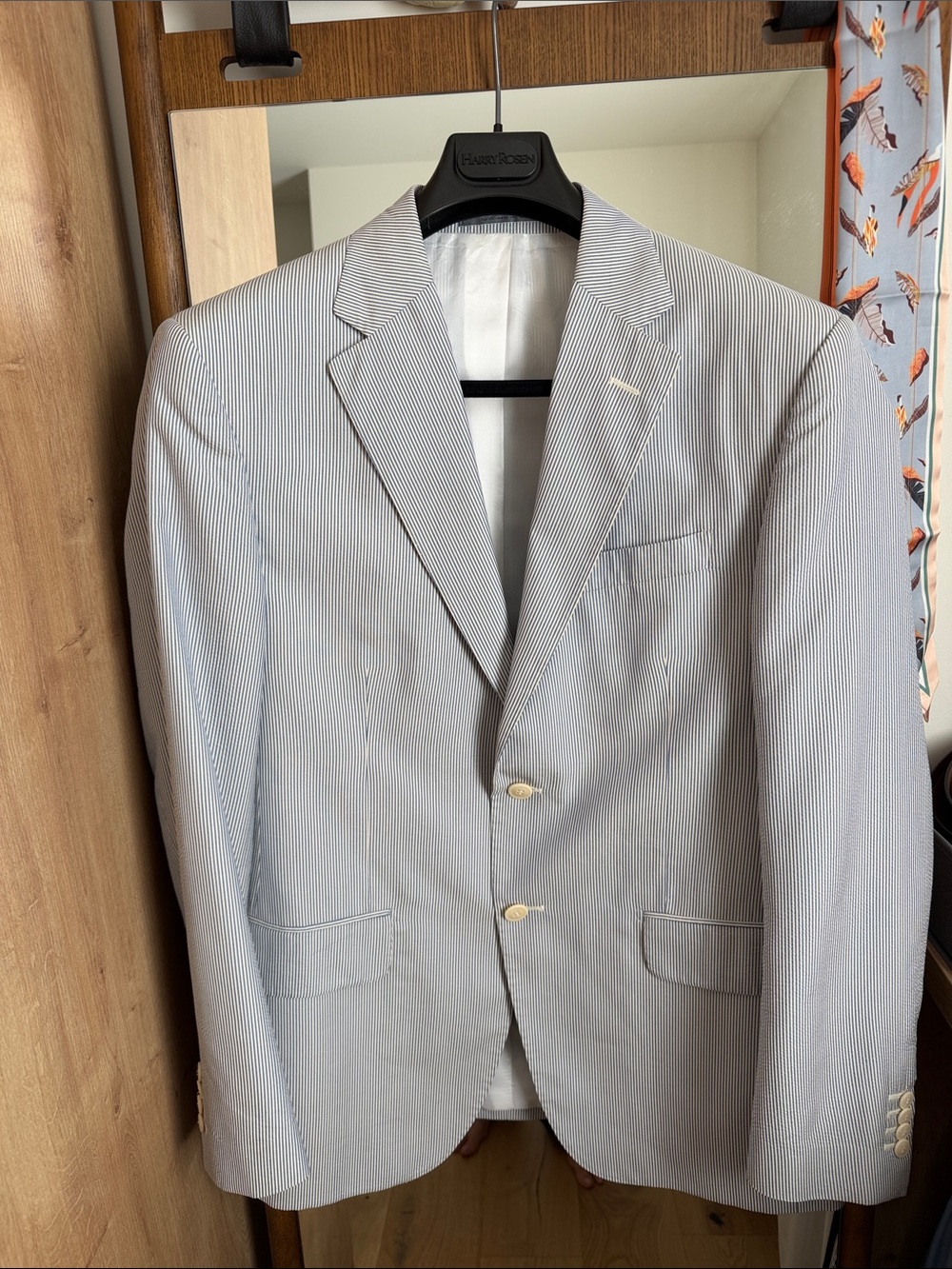 Ermenegildo Zegna Blazer - White / Blue Pinstripe 40R